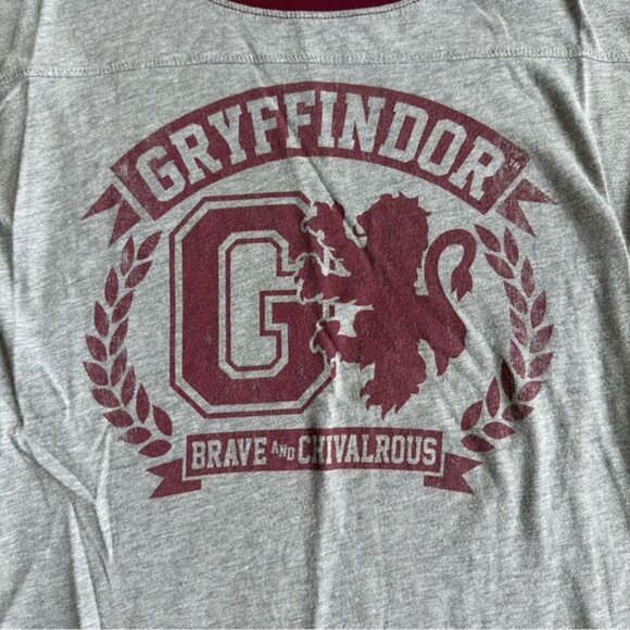 Harry Potter | Gryffindor Maroon & Gray 3/4 Sleeve Athletic Raglan | Size Small - Picture 3 of 8